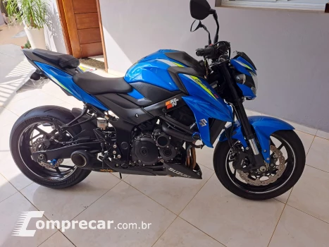 SUZUKI GSX S 750 AZ
