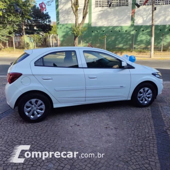 ONIX HATCH LT 1.0 8V FlexPower 5p Mec.
