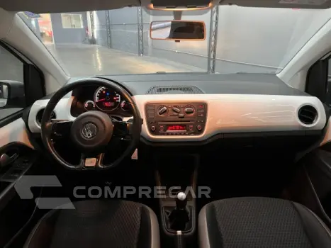 CROSS UP - 1.0 TSI 12V 4P MANUAL