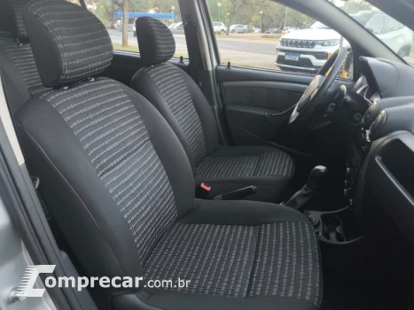 SANDERO - 1.6 EXPRESSION 8V 4P MANUAL