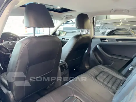 JETTA Highline 2.0 TSI 16V 4p Tiptronic