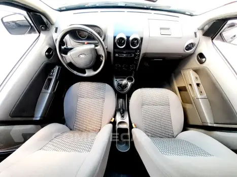 EcoSport XLS 1.6/ 1.6 Flex 8V 5p