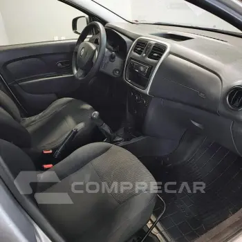 SANDERO AUTH 10