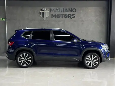 TAOS 1.4 250 TSI TOTAL FLEX HIGHLINE AUTOMÁTICO