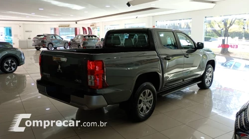 TRITON 2.4 Biturbo CD GLS 4X4