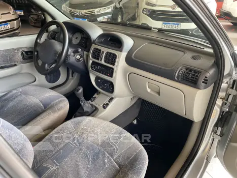 CLIO 1.6 Privilége Sedan 16V