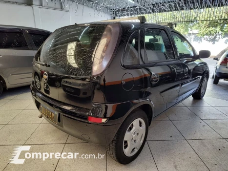 CHEVROLET CORSA 1.4 MPFI Maxx 8V 4 portas