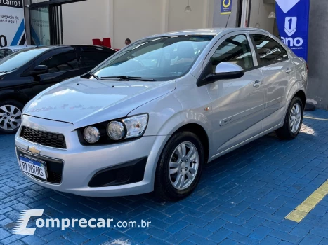 CHEVROLET SONIC 1.6 LT SEDAN 16V FLEX 4P AUTOMÁTICO 4 portas