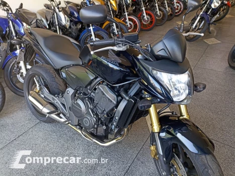 CB 600F HORNET