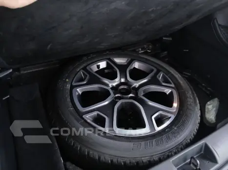 RENEGADE - 1.8 16V LONGITUDE 4P AUTOMÁTICO