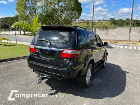 HILUX SW4 3.0 SRV 4X4 7 LUGARES 16V TURBO INTERCOOLER DIESEL