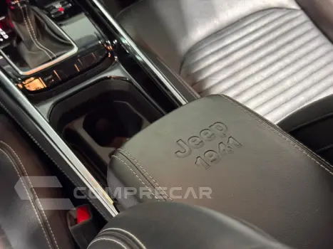 COMMANDER 1.3 T270 TURBO FLEX LONGITUDE AT6