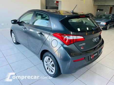HB20S 1.0 COMFORT PLUS 12V FLEX 4P MANUAL