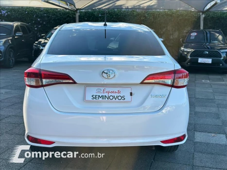 YARIS 1.5 16V FLEX SEDAN XL LIVE MULTIDRIVE