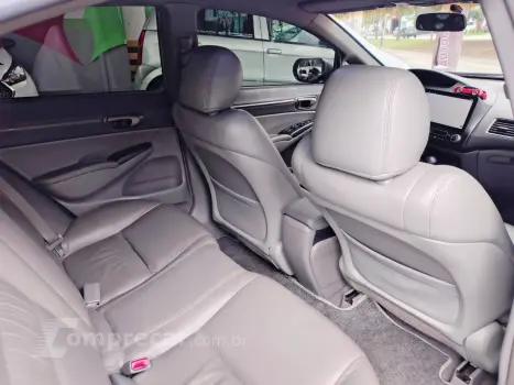 HONDA CIVIC 1.8 EXS 16V AUTOMÁTICO