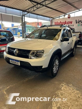 Renault DUSTER OROCH Express 1.6 Flex 16V Mec. 4 portas