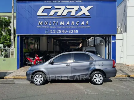 Etios Sedan 1.5 16V 4P FLEX XS