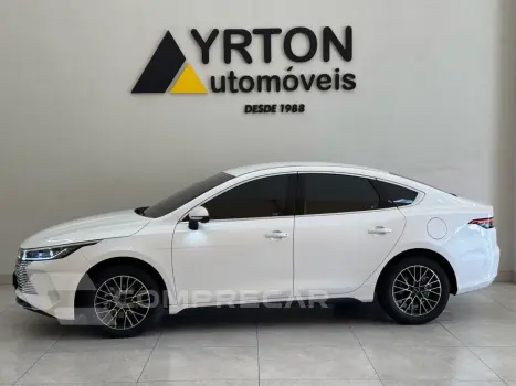BYD King 1.5 16V 4P GS DM-I PHEV AUTOMÁTICO 4 portas
