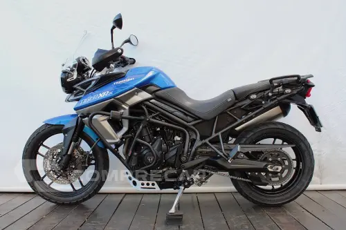 TRIUMPH TIGER 800 XRX