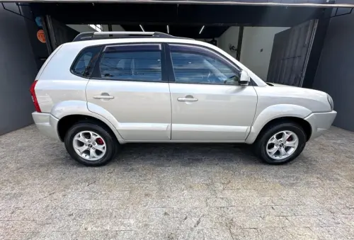TUCSON 2.0 MPFI GLS 16V 143cv 2WD