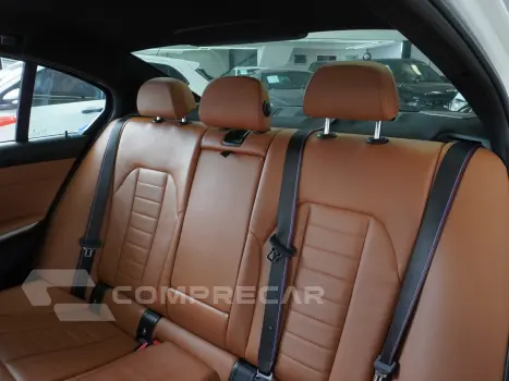 320i 2.0 16V TURBO GASOLINA M SPORT AUTOMÁTICO
