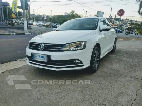 JETTA 2.0 TSI Highline 211cv