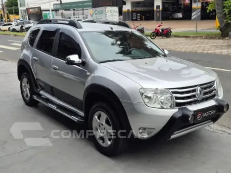 DUSTER - 2.0 DYNAMIQUE 4X2 16V 4P AUTOMÁTICO