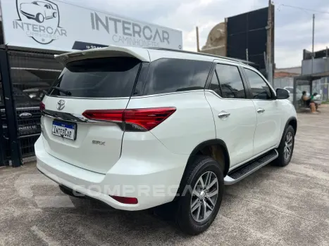 HILUX SW4 2.8 D-4d Turbo SRX 4X4
