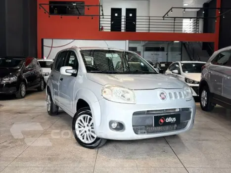 Fiat UNO - 1.0 VIVACE 8V 4P MANUAL 4 portas