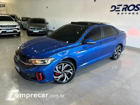 Volkswagen JETTA GLI 4 portas
