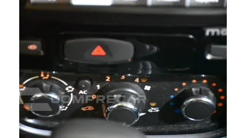 DUSTER - 2.0 DYNAMIQUE 4X2 16V 4P AUTOMÁTICO