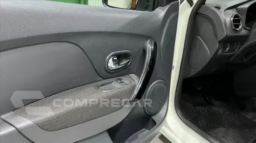LOGAN 1.6 16V SCE FLEX ZEN MANUAL
