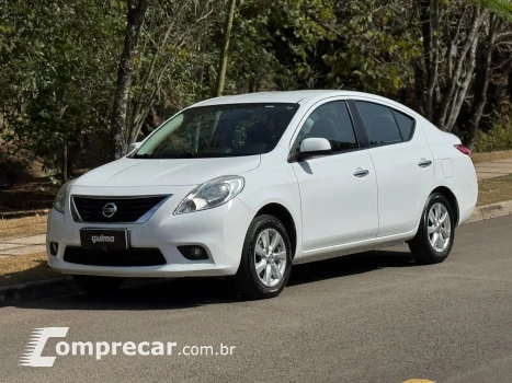 NISSAN VERSA 1.6 16V SL 4 portas