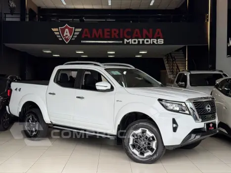 NISSAN Frontier 2.3 16V PLATINUM CABINE DUPLA 4X4 BI-TURBO DIESEL A 5 portas