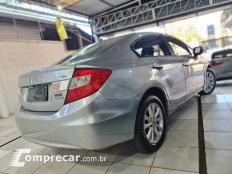 CIVIC - 2.0 LXR 16V 4P AUTOMÁTICO