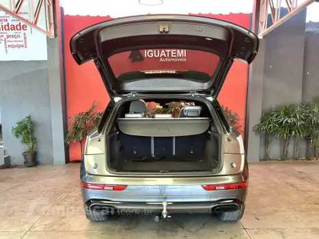 Q5 2.0 45 TFSI GASOLINA S LINE BLACK QUATTRO S TRONIC