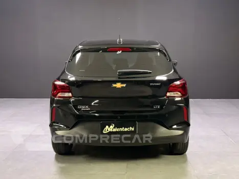 ONIX 1.0 TURBO FLEX LT AUTOMÁTICO