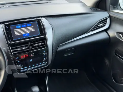Yaris 1.5 16V Flex Sedan Xls Connect Multidrive