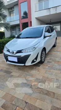 Toyota YARIS 1.3 16V XL 4 portas