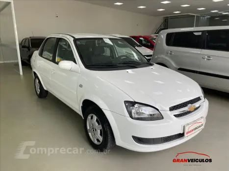 CLASSIC 1.0 MPFI LS 8V FLEX 4P MANUAL