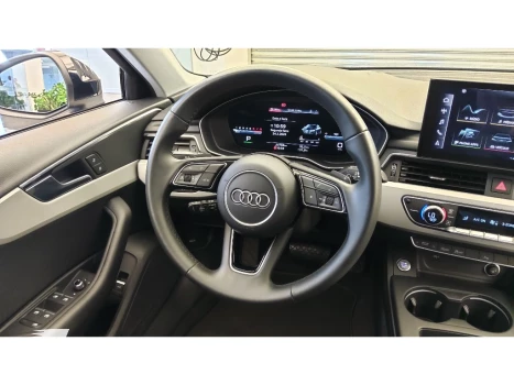 A4 2.0 TFSI GASOLINA PRESTIGE PLUS S TRONIC