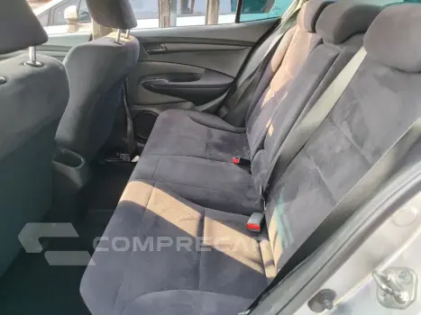 CITY Sedan LX 1.5 Flex 16V 4p Mec.