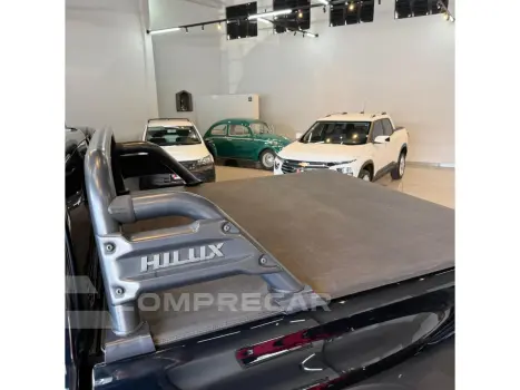 HILUX 2.8 D-4D TURBO DIESEL CD GR-S 4X4 AUTOMÁTICO