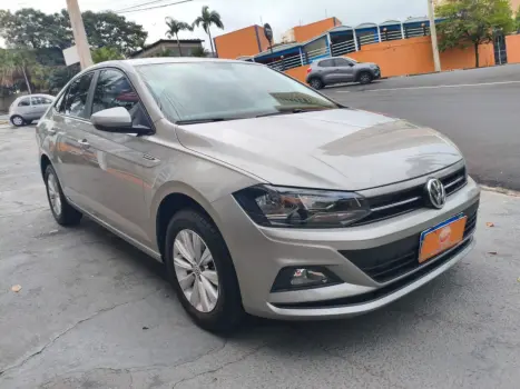 Virtus 1.0 4P 200 TSI FLEX COMFORTLINE AUTOMÁTICO