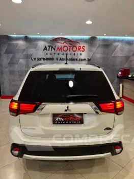 Outlander 3.0 V6 24V 4P GT 4X4 AUTOMÁTICO