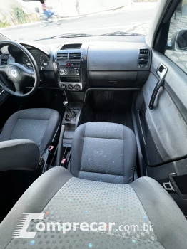 POLO SEDAN 1.6 8V
