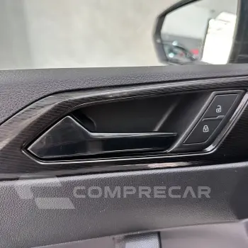 Polo Track 1.0 Flex 12V 5p