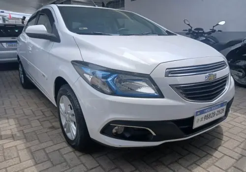 ONIX - 1.4 MPFI LT 8V 4P MANUAL