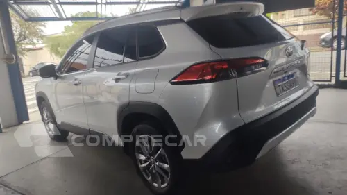 TOYOTA CROSS  XR