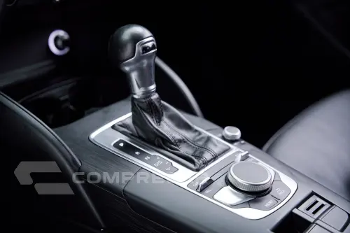 A3 Sedan Prestige 1.4 TFSI Flex Tip.